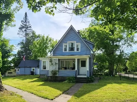 110 E Main St, Gowanda, NY 14070