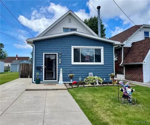 60 Roland St, Buffalo, NY 14212