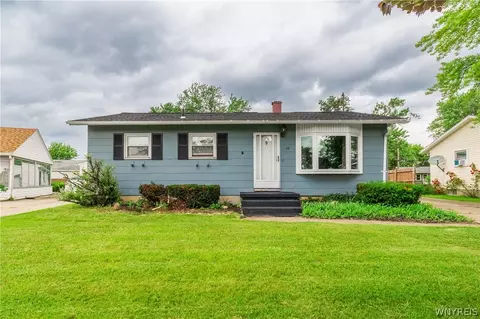 14 Harvington Rd, Tonawanda, NY 14150