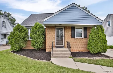 112 Kemp Ave, Cheektowaga, NY 14225