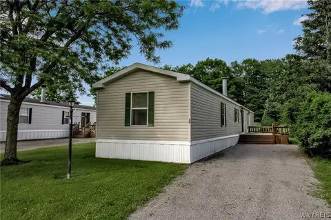 58 Green Valley Ests, Great Valley, NY 14741