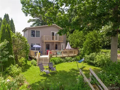 1663 Groveland Ave, Porter, NY 14174 photo 1