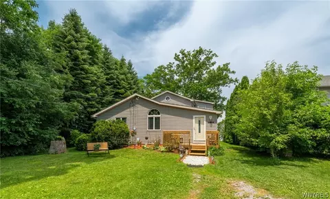 1663 Groveland Ave, Porter, NY 14174 photo 9