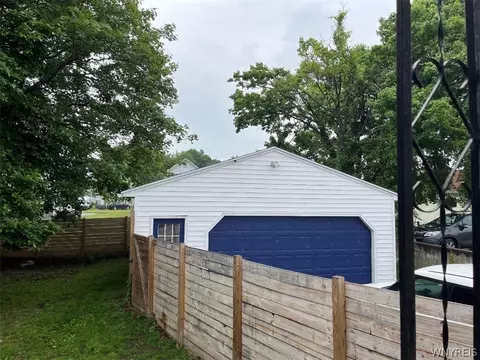 114 S 6th St, Olean, NY 14760 photo 3