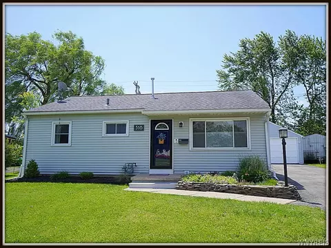 318 Canton St, Tonawanda, NY 14150