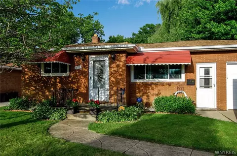 457 Casimer St, West Seneca, NY 14206
