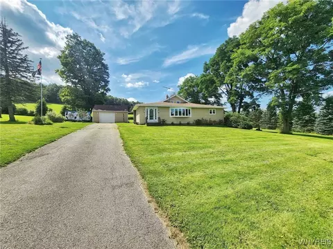 7004 Kidney Rd, Mansfield, NY 14755