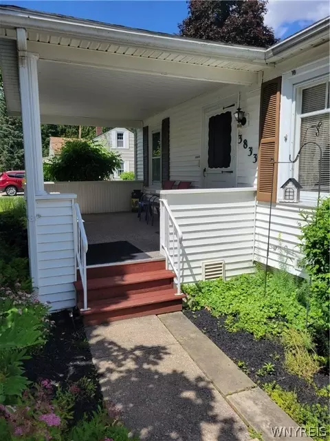 3833 Bates Rd, Ridgeway, NY 14103 photo 5