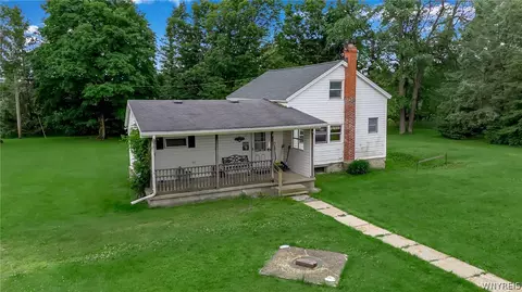 291 Bear Rd, Bennington, NY 14037