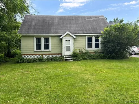12970 Rundel Rd, Alden, NY 14004