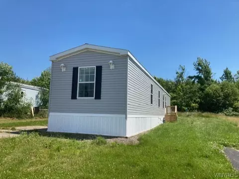 12593 Alleghany Rd, Hanover, NY 14136