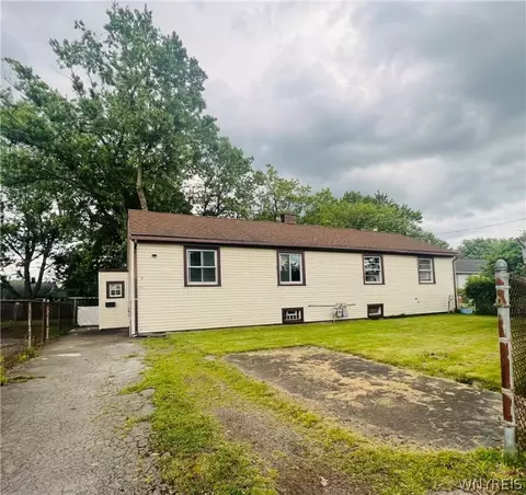 23-25 Elkhurst Dr #23, Cheektowaga, NY 14225