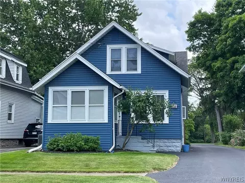 618 Walnut St, Lockport, NY 14094
