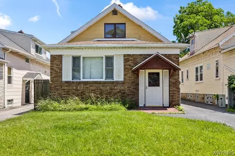 11 Eggert Rd, Cheektowaga, NY 14215