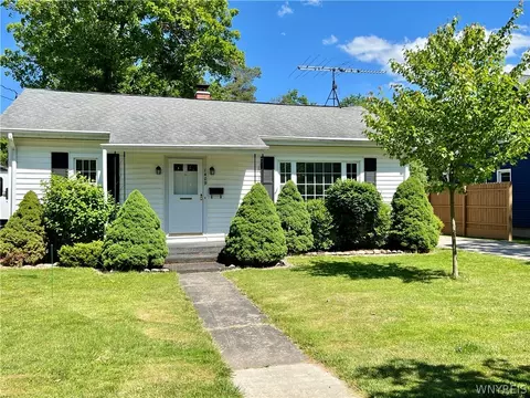 1409 Elm St, Alden, NY 14004