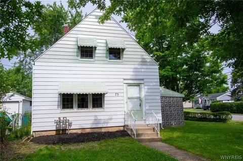 73 Crocker St, Buffalo, NY 14212