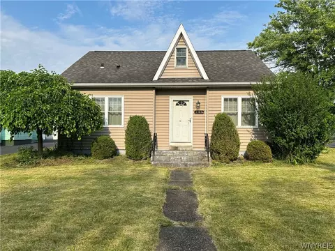 489 Capen Blvd, Amherst, NY 14226