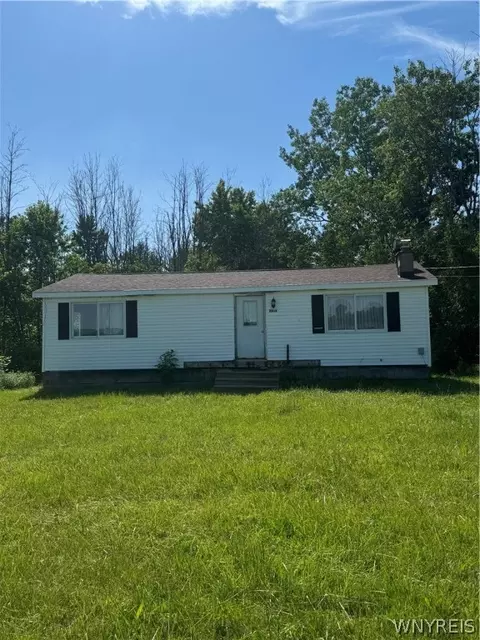 7216 Alleghany Rd, Alabama, NY 14013