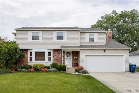 77 Foxpoint W, Amherst, NY 14221