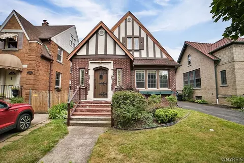 131 Capen Blvd, Amherst, NY 14226
