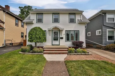 255 W Girard Blvd, Buffalo, NY 14217