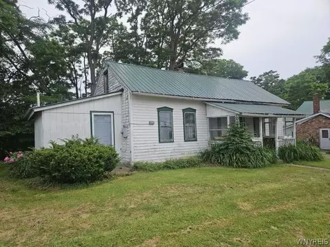 1312 Clinton Street Rd, Bennington, NY 14011