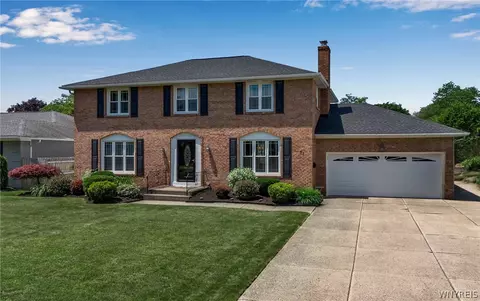 71 Mcnair Rd, Amherst, NY 14221