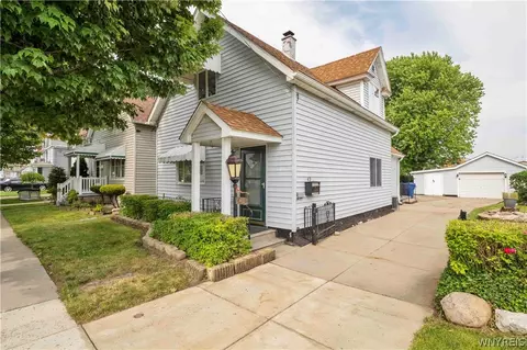 41-43 Simon St, Buffalo, NY 14207