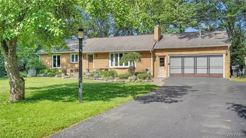 843 Center St, Aurora, NY 14052