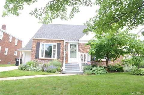 181 Deumant Ter, Buffalo, NY 14223