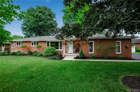 5285 Vista Ave, Buffalo, NY 14221