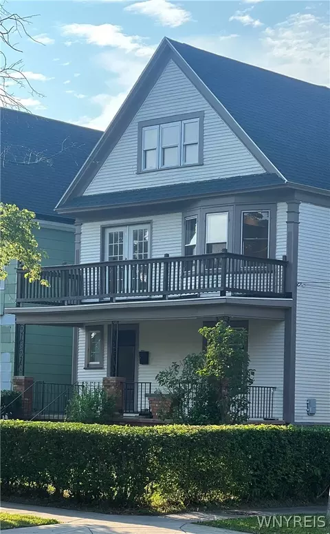 226 Breckenridge St #2, Buffalo, NY 14213