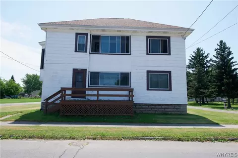 321 Mineral Springs Rd, Buffalo, NY 14210