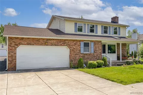 5258 E River Rd, Grand Island, NY 14072