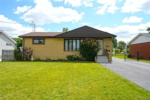 177 Ludwig Ave, Cheektowaga, NY 14227