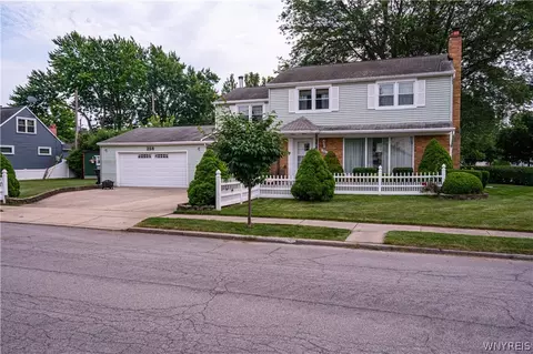258 Forbes Ave, Tonawanda, NY 14150