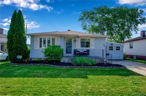 78 Steven Dr, Cheektowaga, NY 14227