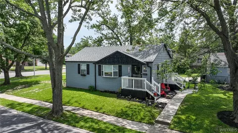 2646 Colvin Blvd, Tonawanda, NY 14150