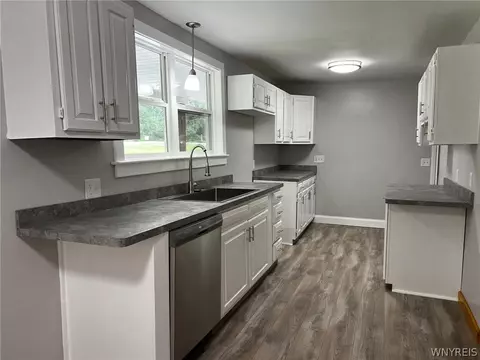 8497 Heath Rd, Colden, NY 14033 photo 7