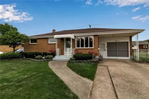 89 Homeworth Pkwy, Cheektowaga, NY 14225