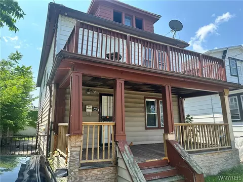 23 Roosevelt Ave, Buffalo, NY 14215