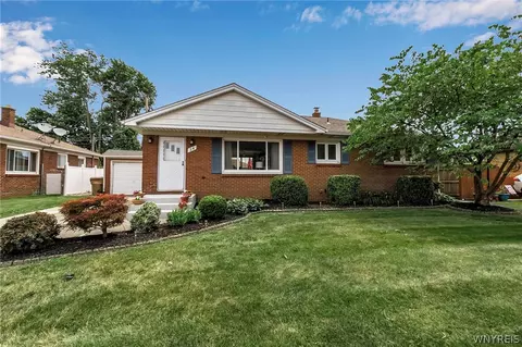 24 Vern Ln, Cheektowaga, NY 14227
