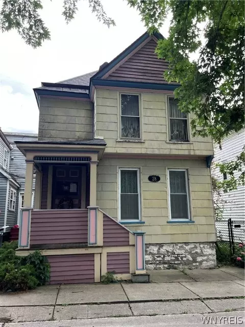 28 Coe Pl, Buffalo, NY 14209