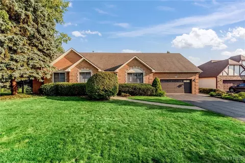 7675 Highland Dr, Royalton, NY 14067