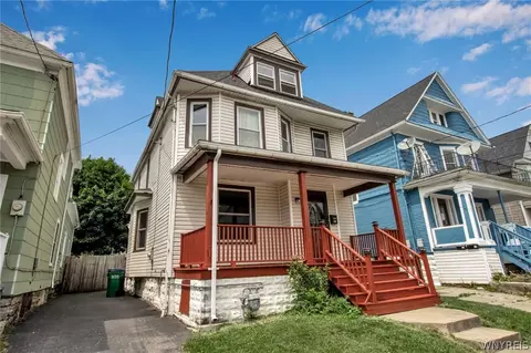 40 Edson St, Buffalo, NY 14210