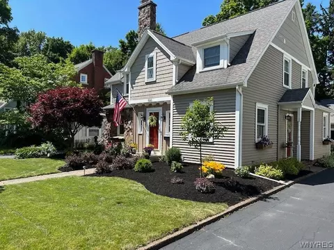 101 Highland Ave, Hamburg, NY 14075