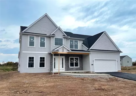 5711 Dorothy Cir, Clarence, NY 14032