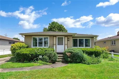 74 Lucy Ln, Cheektowaga, NY 14225