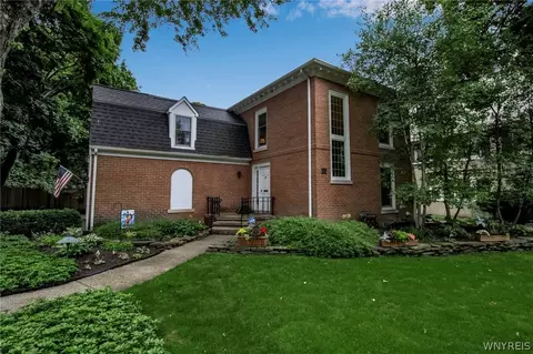 72 Cleveland Ave, Buffalo, NY 14222