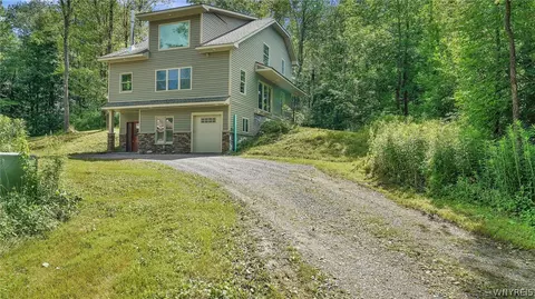 13040 Dutchtown Rd, Sardinia, NY 14134